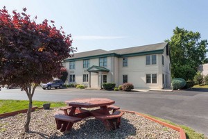 Hotel SUPER 8 HARRISBURG HERSHEY WEST