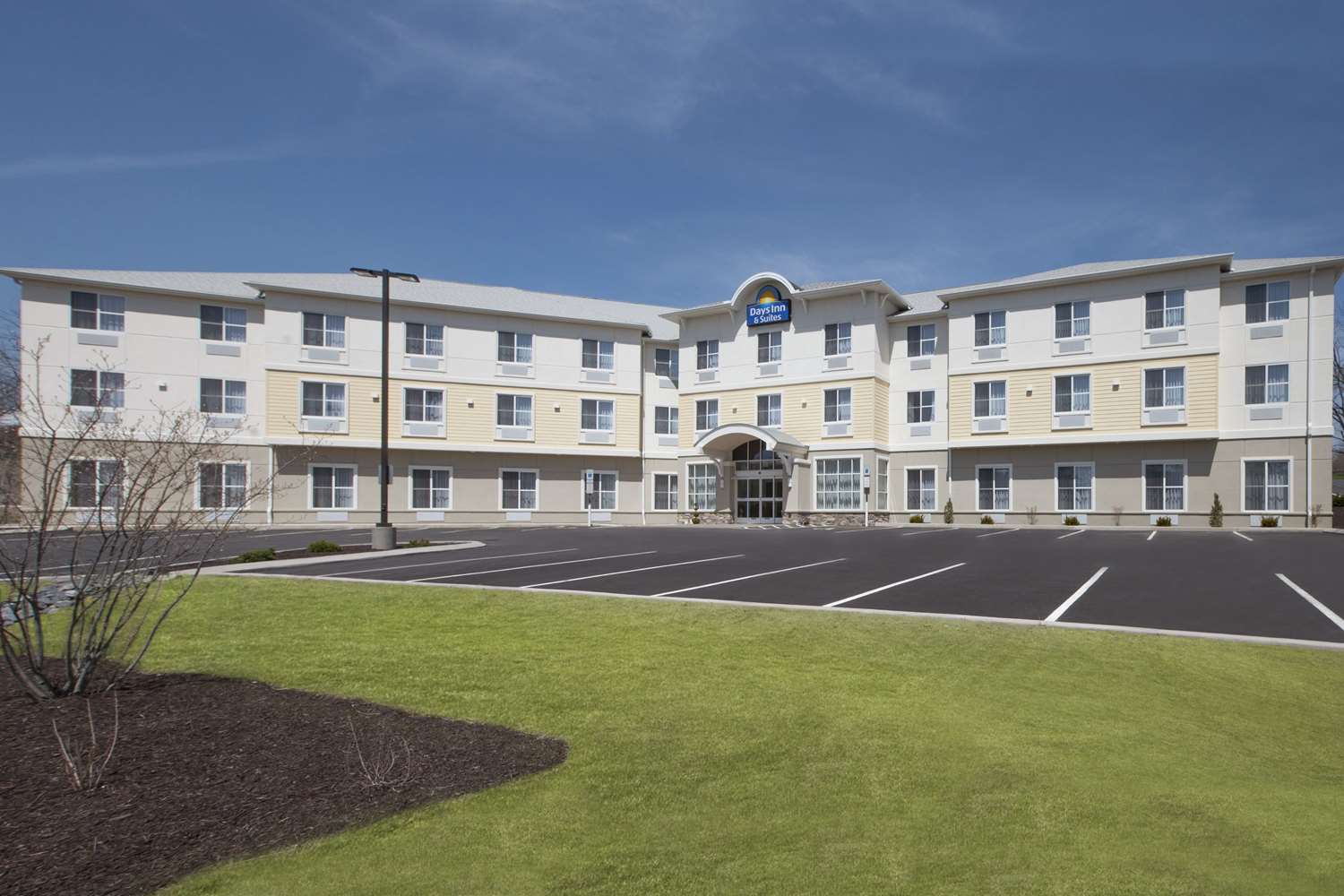 Hotel DAYS INN & SUITES ALTOONA
