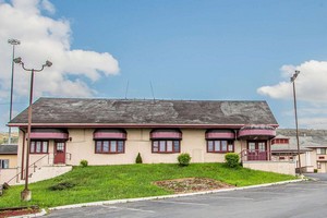 Hotel ECONO LODGE BREEZEWOOD