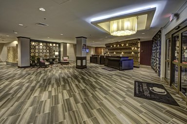 Hotel DOUBLETREE BY HILTON DECATUR RIVERFRONT