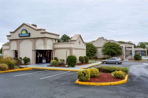 Hotel DAYS INN SALISBURY