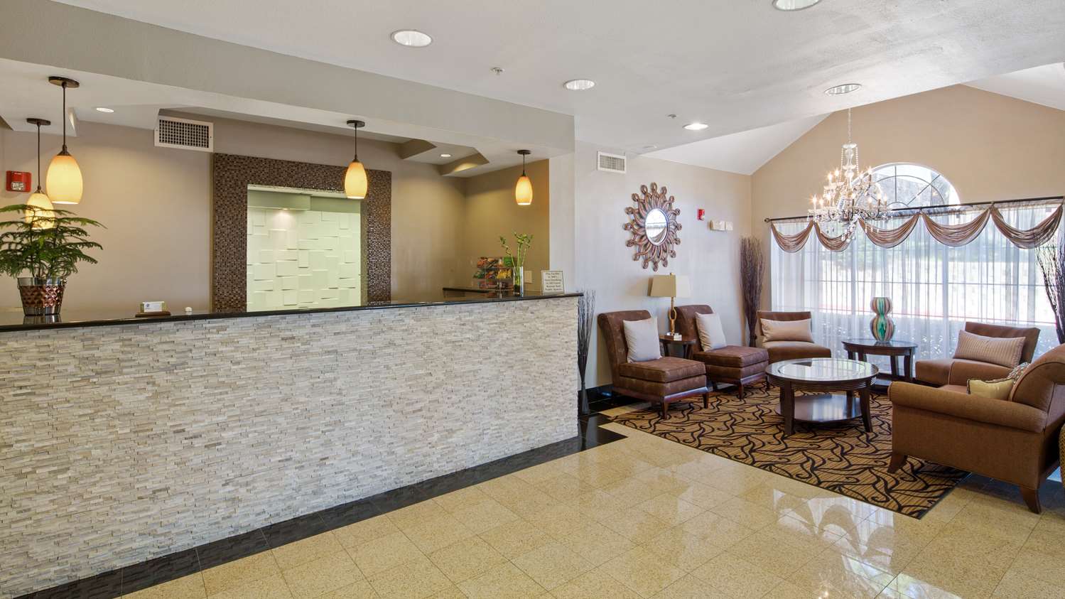 Hotel BEST WESTERN ROANOKE INN & SUITES