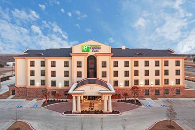 Hotel HOLIDAY INN EXPRESS & SUITES DENTON-UNT-TWU