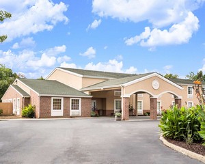 Hotel QUALITY INN FARMVILLE