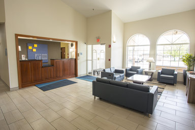 Hotel HOLIDAY INN EXPRESS WATERTOWN