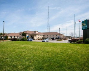 Hotel QUALITY INN WOODSTOCK
