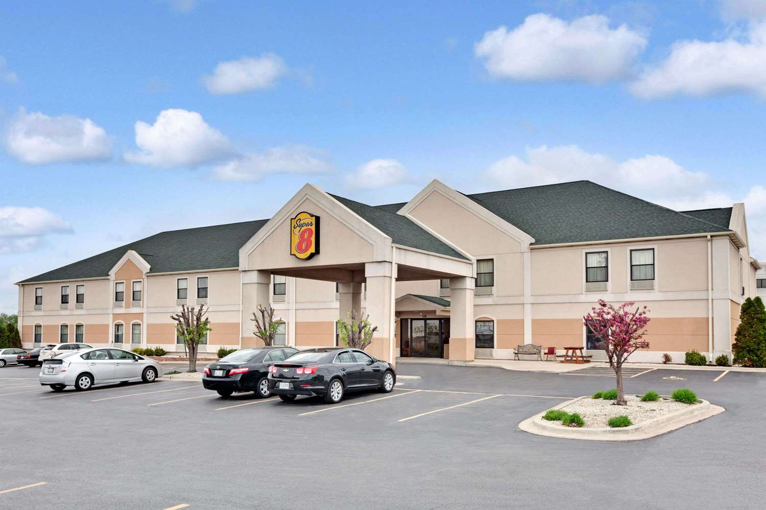 Hotel SUPER 8 HAMPSHIRE IL