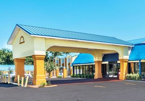 Hotel DAYS INN TROY