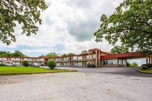 Hotel ECONO LODGE BATESVILLE