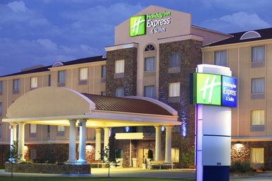Hotel HOLIDAY INN EXPRESS & SUITES SEARCY