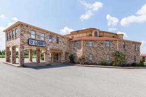 Hotel KNIGHTS INN & SUITES SEARCY