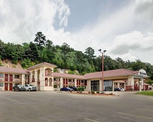 Hotel QUALITY INN CONWAY