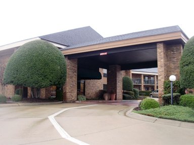 Hotel QUALITY INN & SUITES SEARCY