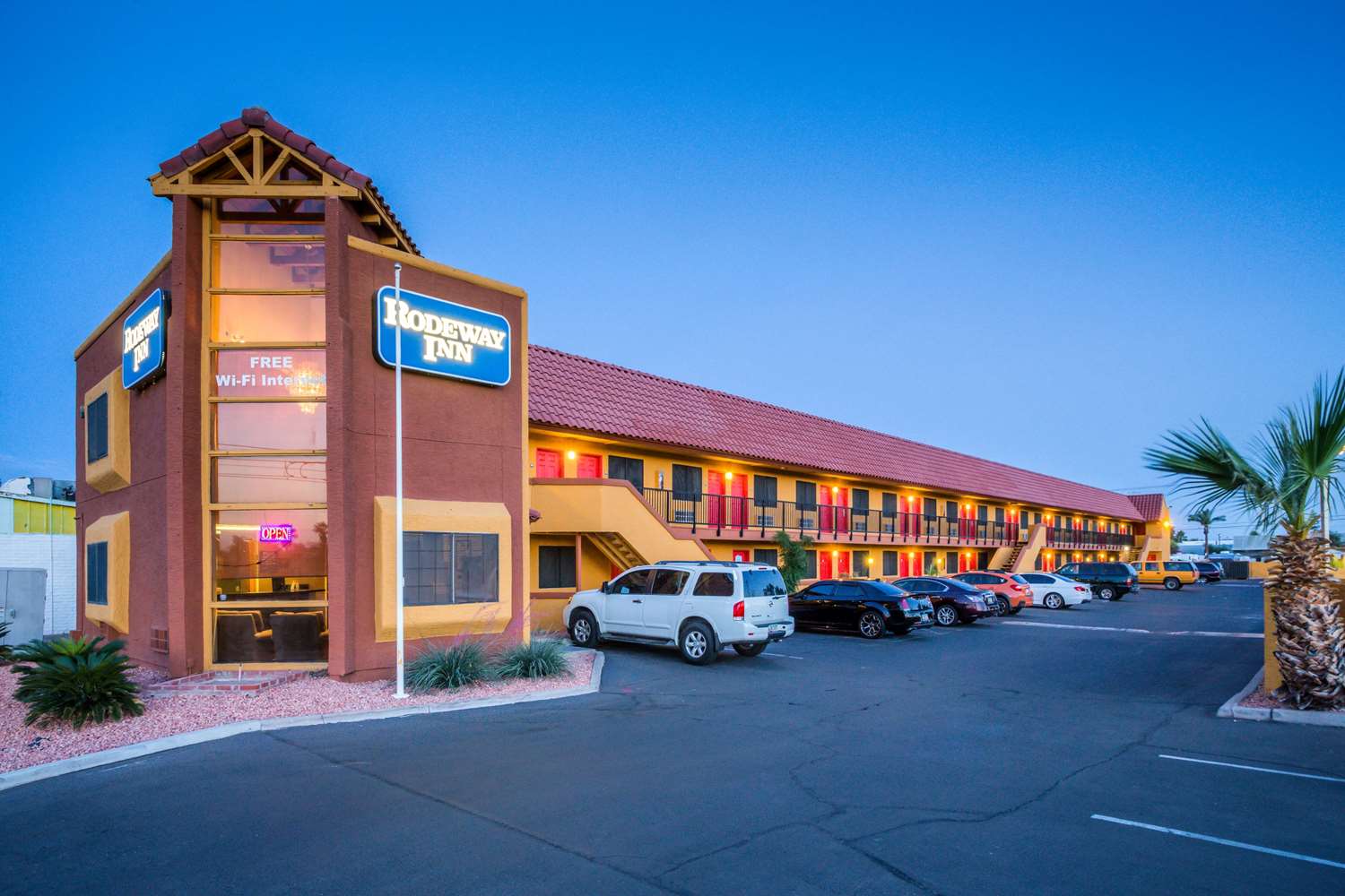 Hotel RODEWAY INN NEAR AZ STATE UNIVERSITY