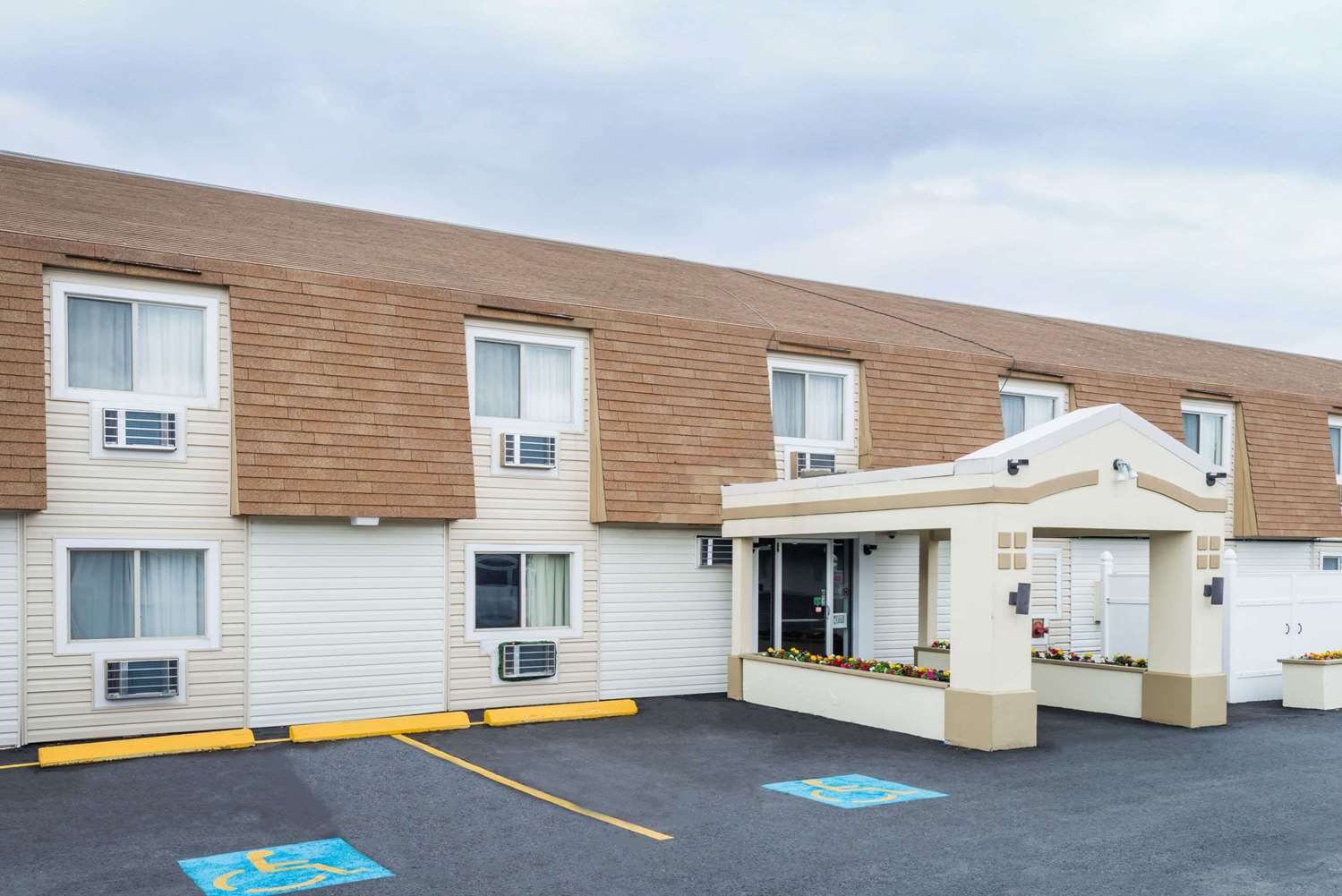 Hotel SUPER 8 BY WYNDHAM BANGOR