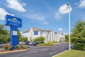 Hotel MICROTEL INN & SUITES BY WYNDHAM SALISBURY