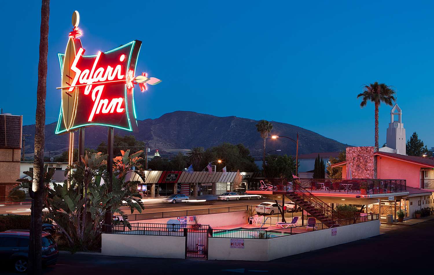 Hotel SAFARI INN, A COAST HOTEL