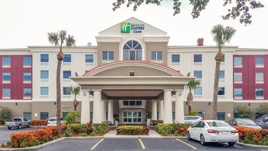 Hotel HOLIDAY INN EXPRESS & SUITES ST. PETERSBURG NORTH (I-275)