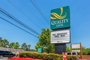 Hotel QUALITY INN NORTHEAST