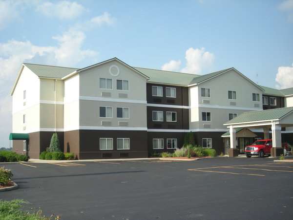 Hotel RED ROOF INN & SUITES FERDINAND
