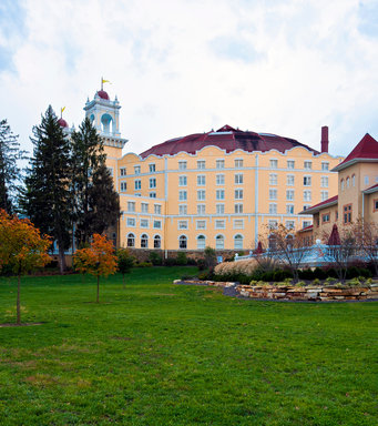 Hotel WEST BADEN SPRINGS HOTEL