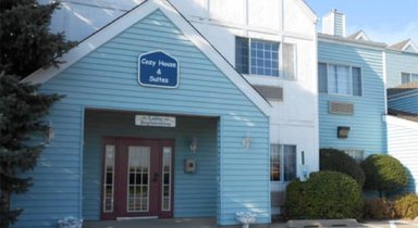 Hotel BEST COZY HOUSE INN AND SUITES