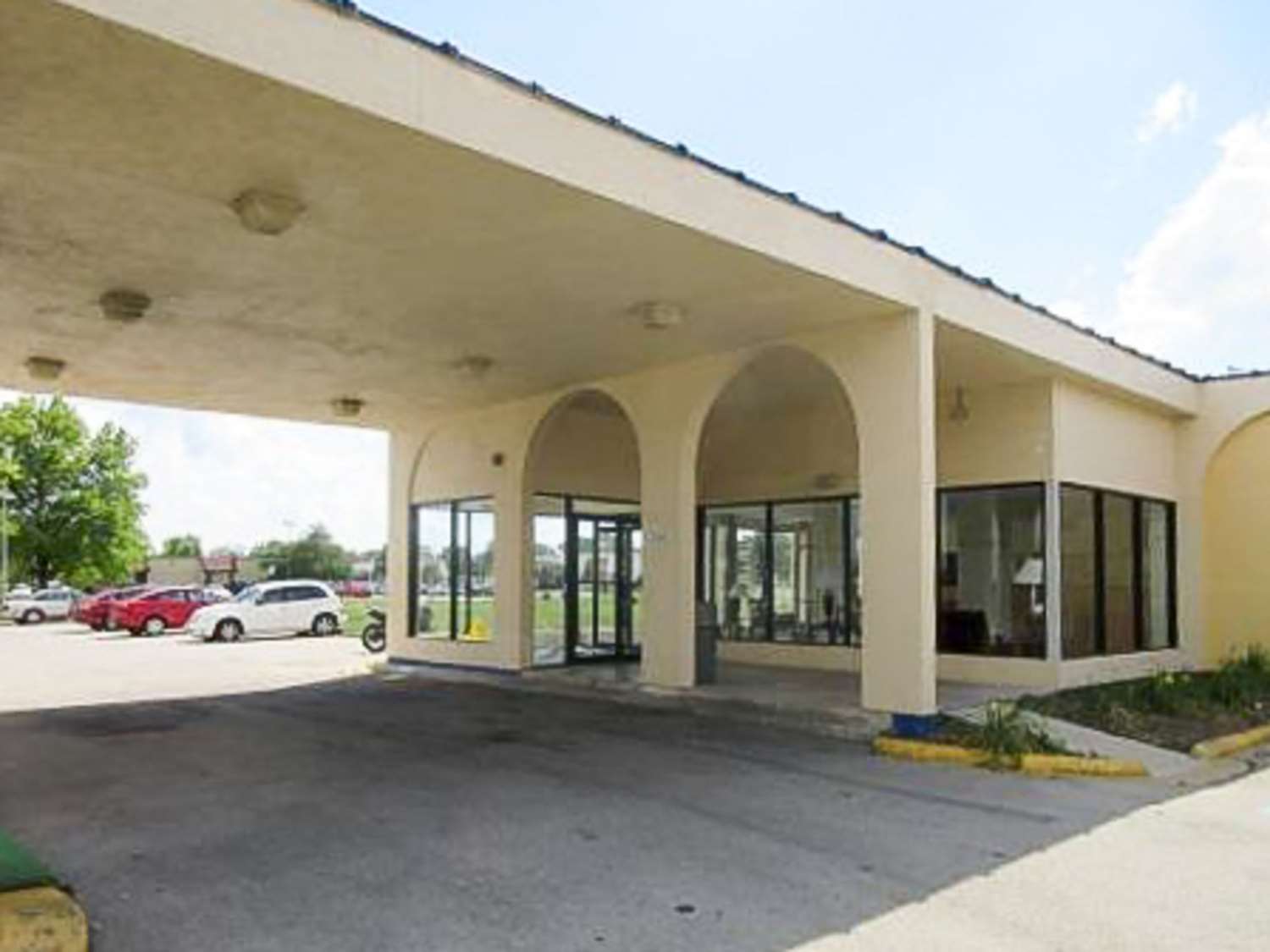 Hotel RODEWAY INN NORTH AURORA