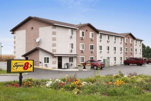 Hotel SUPER 8 PERU STARVED ROCK STATE PARK