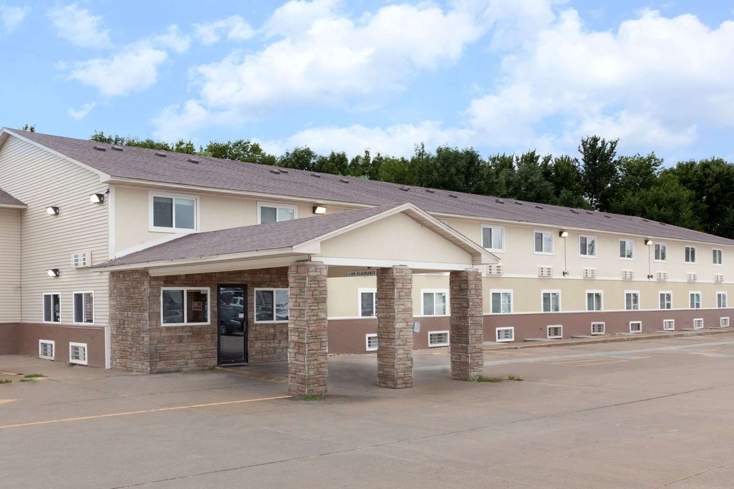 Hotel SUPER 8 BY WYNDHAM, FORT MADISON