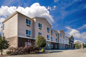 Hotel COMFORT INN AND SUITES NEWTON