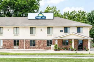 Hotel DAYS INN WARRENSBURG