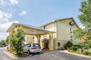 Hotel DAYS INN KANSAS CITY INTERNATIONAL AIRPORT