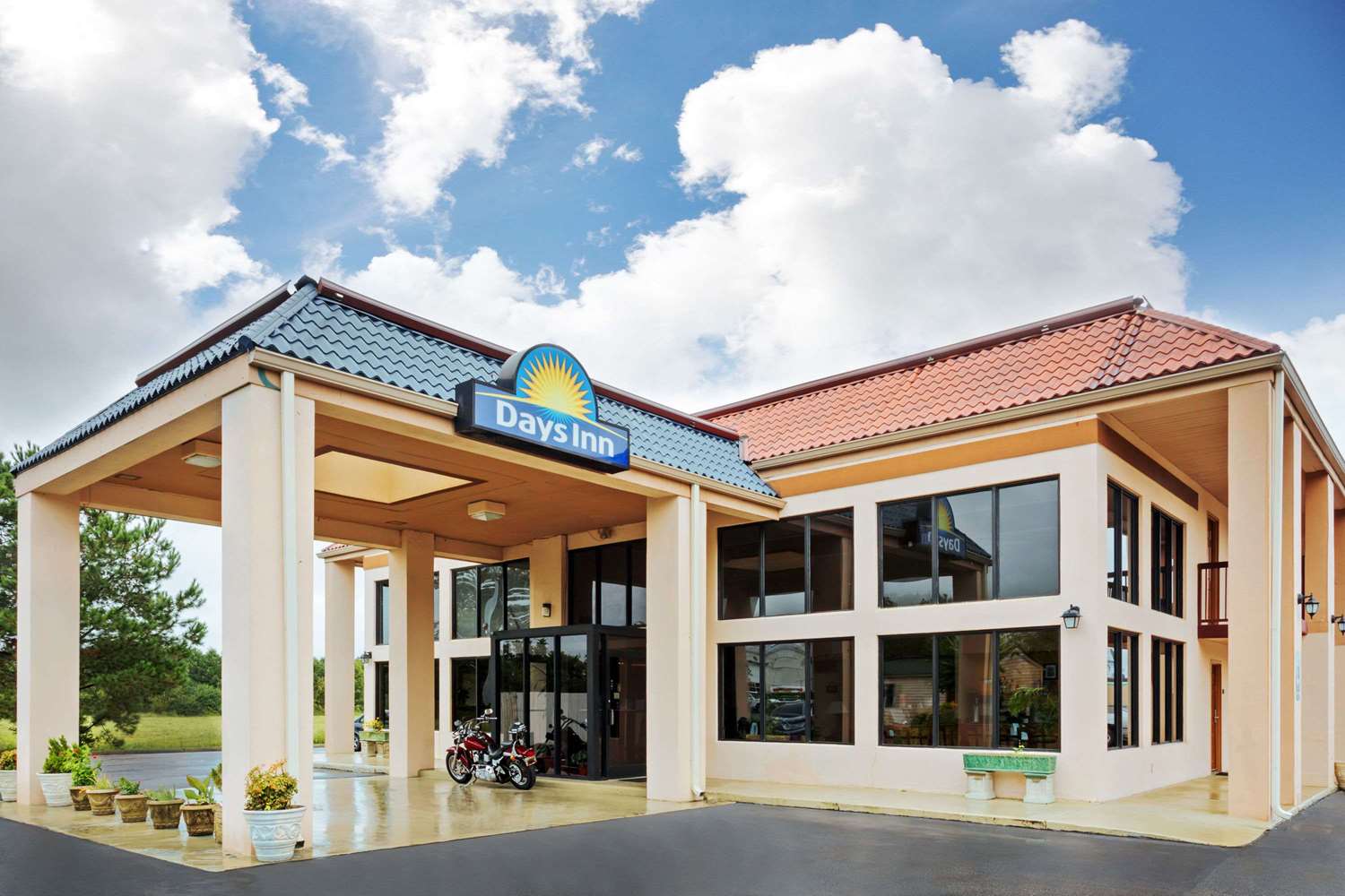 Hotel DAYS INN CLINTON