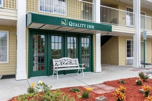 Hotel QUALITY INN LAURINBURG