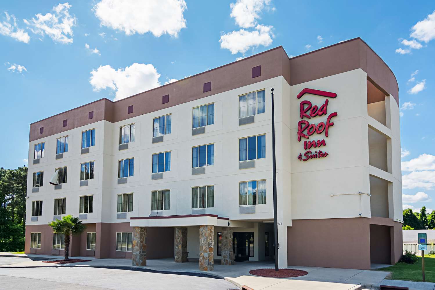 Hotel RED ROOF FAYETTEVILLE FORT BRAGG