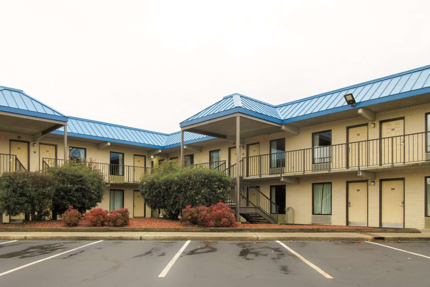 Hotel RODEWAY INN