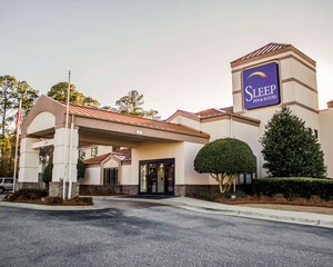 Hotel SLEEP INN & SUITES NEAR FT. BRAGG