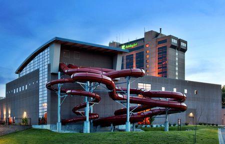 Hotel ADAMS MARK HOTEL AND CONFERENCE CENTER