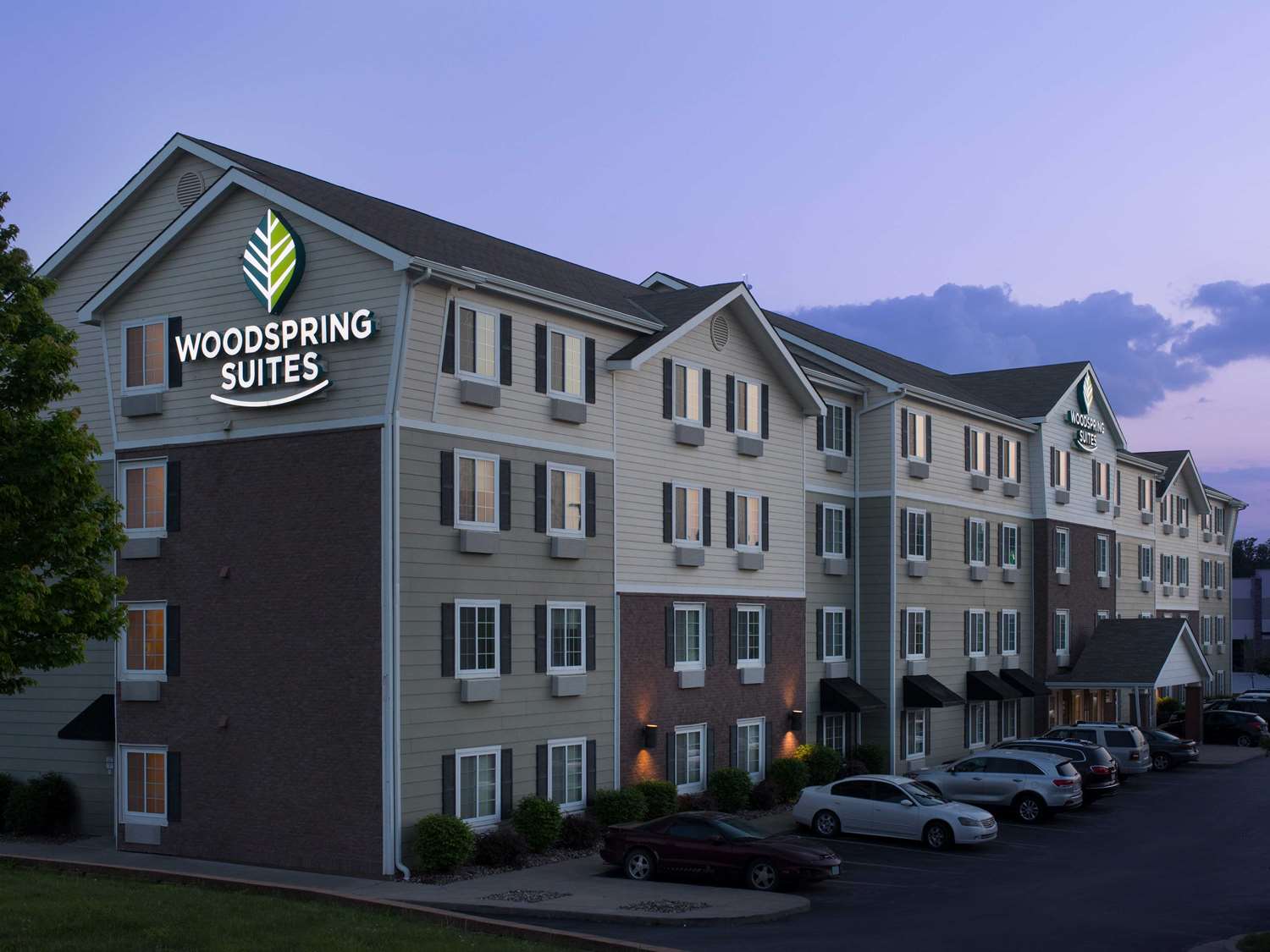 Hotel WOODSPRING SUITES KANSAS CITY