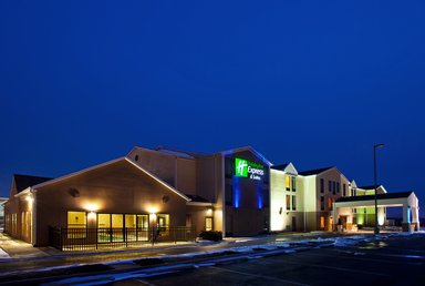 Hotel HOLIDAY INN EXPRESS & SUITES CLEVELAND-STREETSBORO