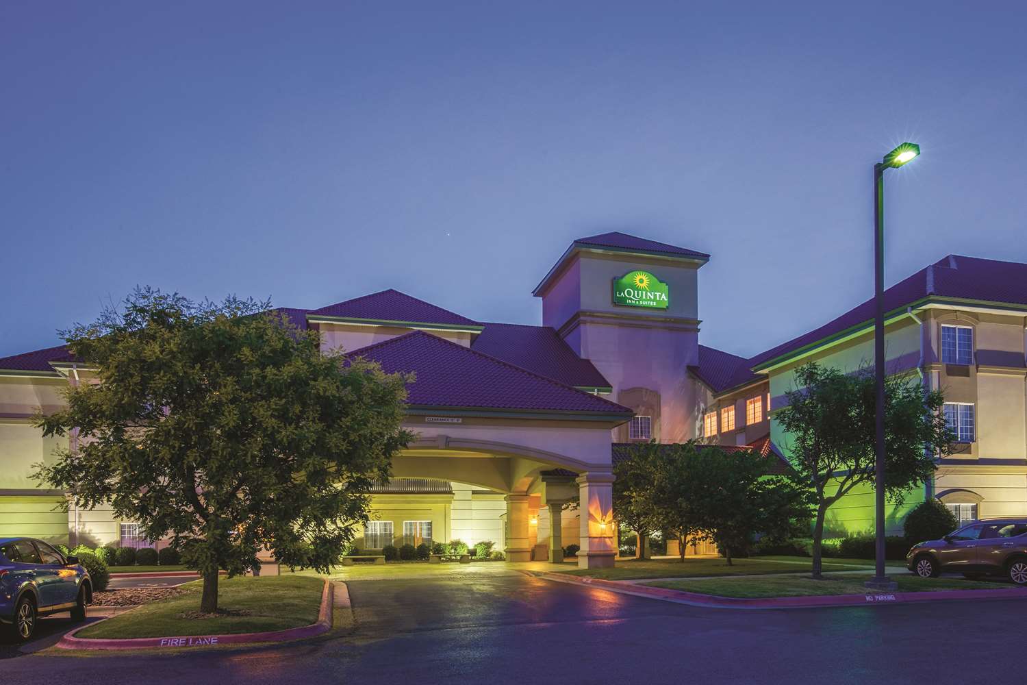 Hotel LA QUINTA INN & SUITES BENTONVILLE