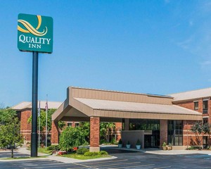 Hotel QUALITY INN AUBURN HILLS