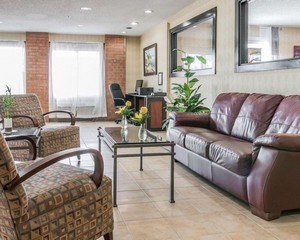 Hotel QUALITY INN GRAND BLANC I-75