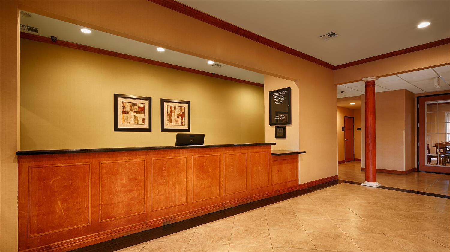 Hotel BEST WESTERN CLEVELAND INN & SUITES