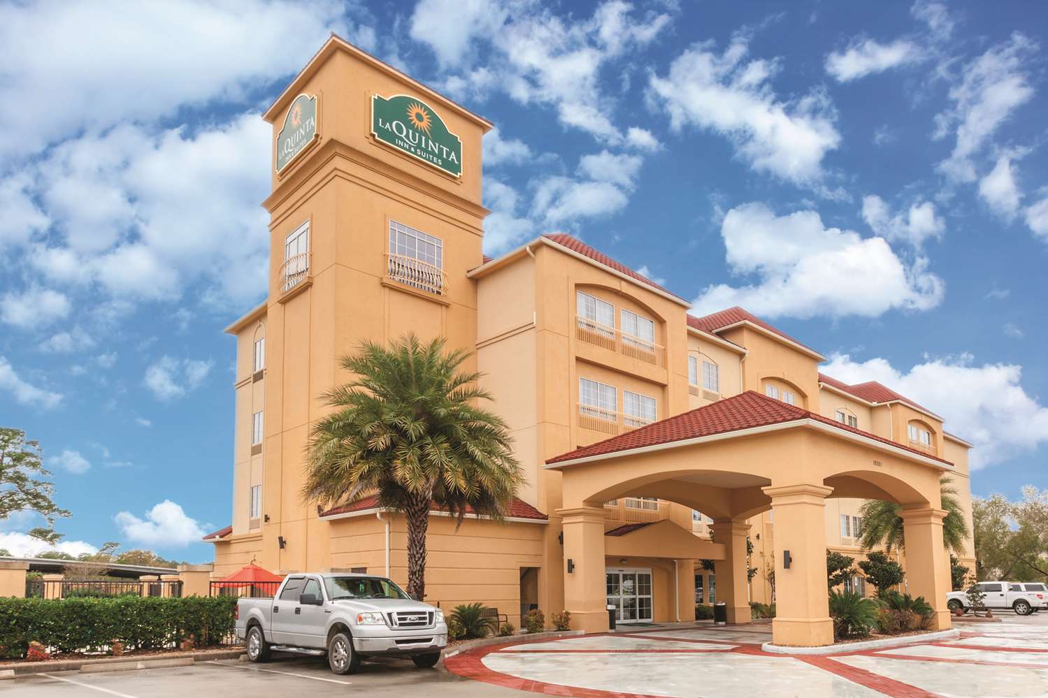 Hotel LA QUINTA INN & SUITES HOUSTON BUSH INTL AIRPORT E