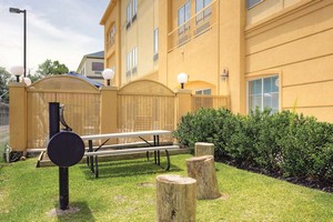 Hotel LA QUINTA INN & SUITES HOUSTON NEW CANEY