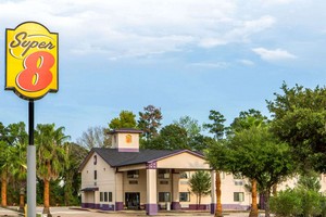 Hotel SUPER 8 BY WYNDHAM CLEVELAND TX