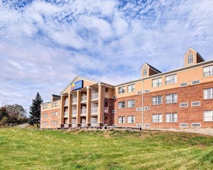 Hotel COMFORT INN & SUITES RAPHINE
