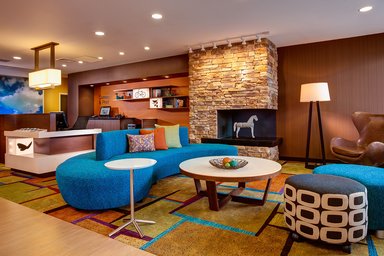 Hotel FAIRFIELD INN & SUITES CHARLOTTESVILLE DOWNTOWN/UNIVERSITY AREA