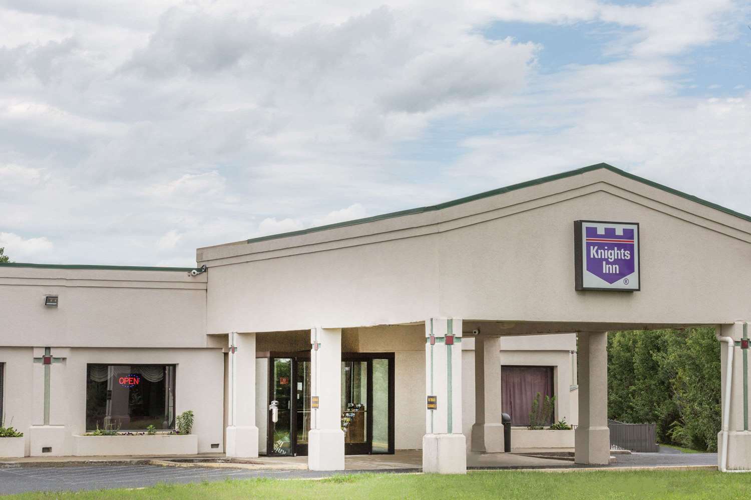 Hotel KNIGHTS INN STAUNTON/VERONA